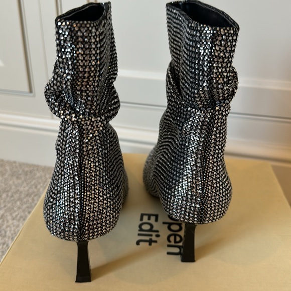 Open Edit Tilly Crystal Embellished Bootie in Silver Size 7.5 - Picture 12 of 13
